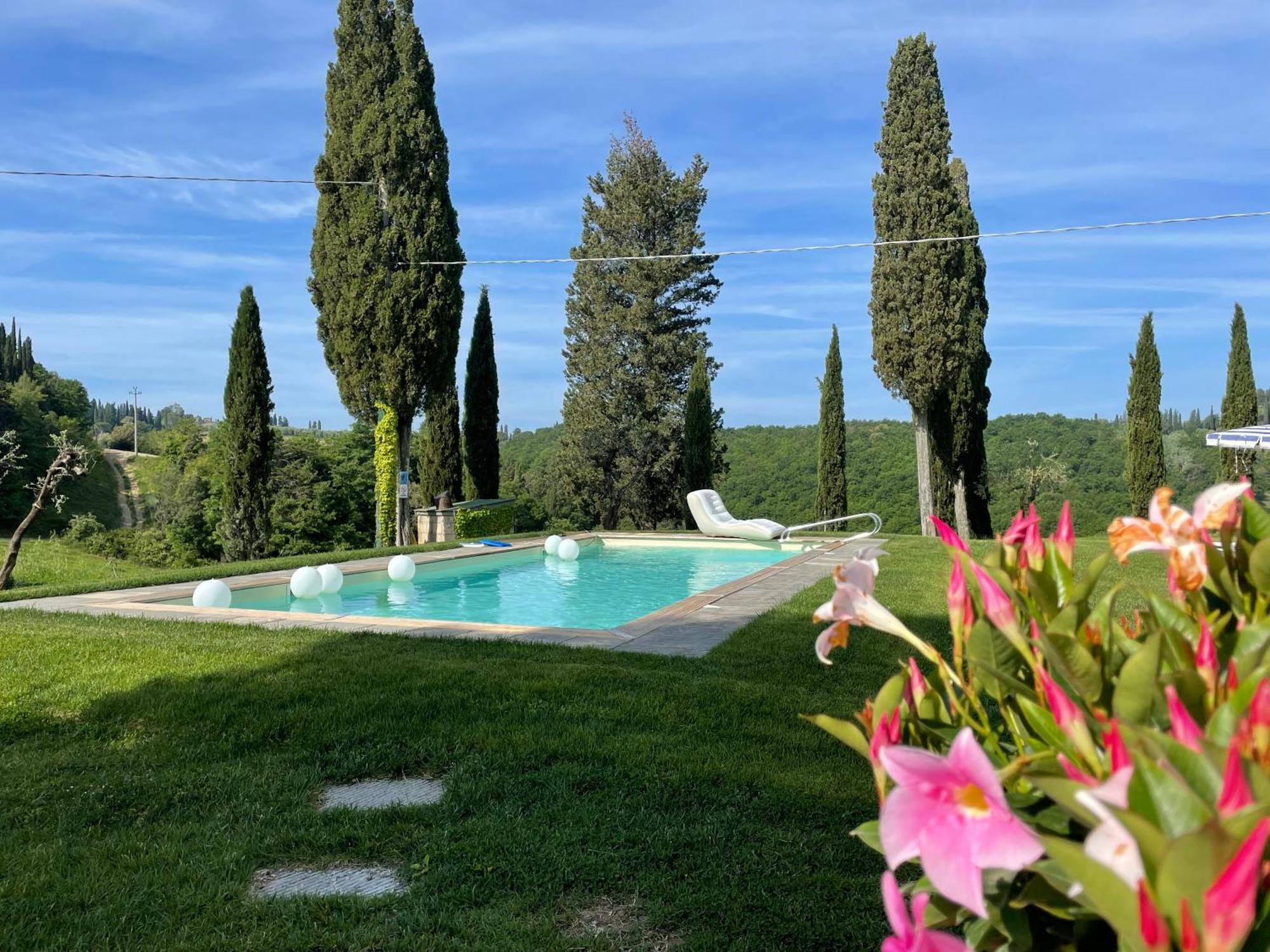 Casa Vacanze Podere Marilla Peccioli Экстерьер фото